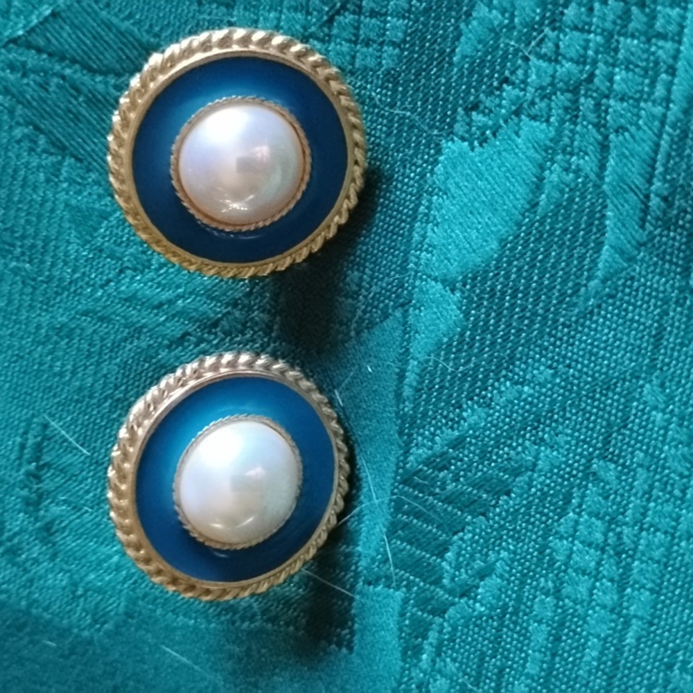 Vintage LIA Lianna Gold and Teal Faux Pearl Stud Earrings - Picture 4 of 5